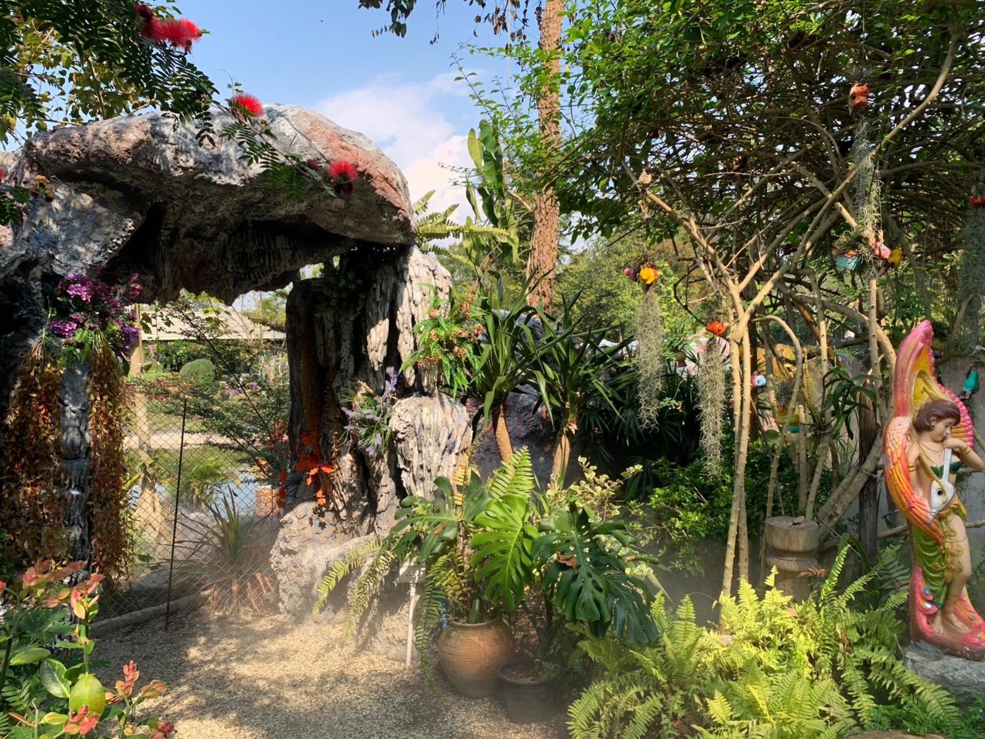 San Kamphaeng Baan Pingkan Wellness Resort מראה חיצוני תמונה