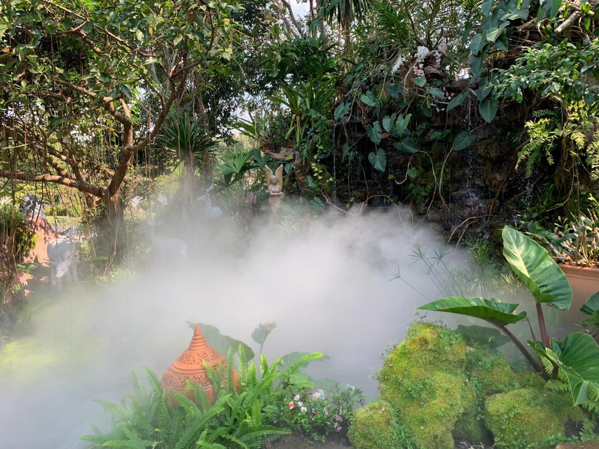 San Kamphaeng Baan Pingkan Wellness Resort מראה חיצוני תמונה