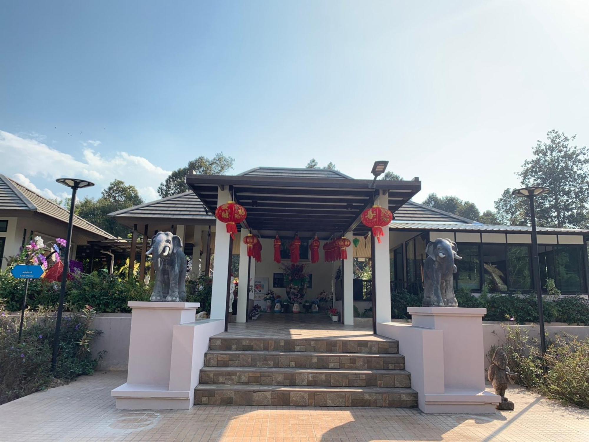 San Kamphaeng Baan Pingkan Wellness Resort מראה חיצוני תמונה